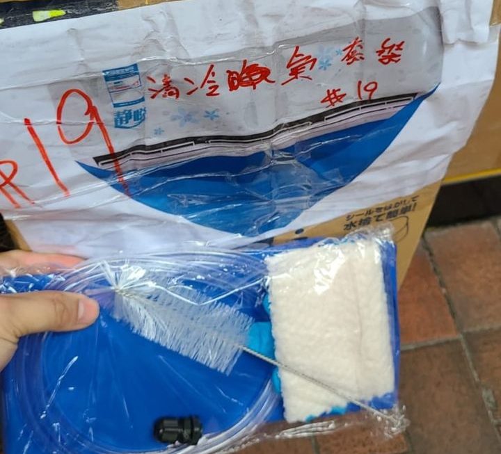 $19 冷氣清洗套裝、門口位