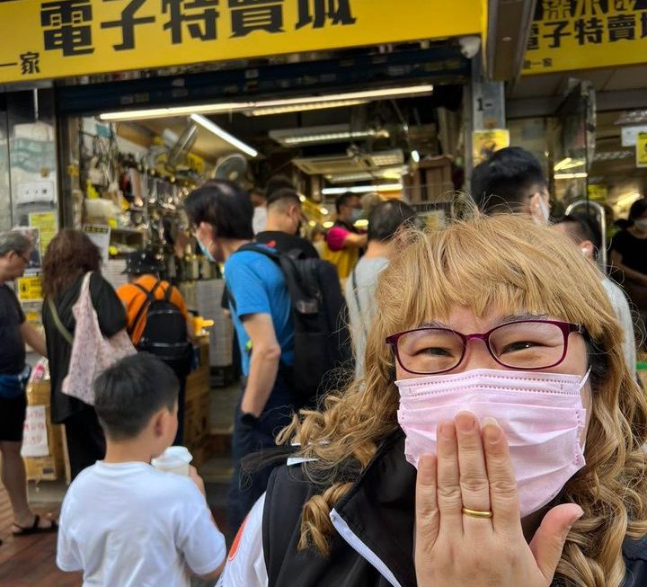 阿姨話準備放假去動漫節COSPLAY