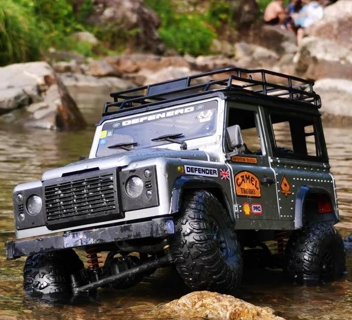 2.4ghz四驅吉普遙控車～$289