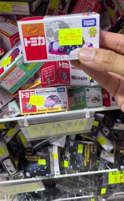 多款Tomica 玩具車仔返貨喇~$19/架