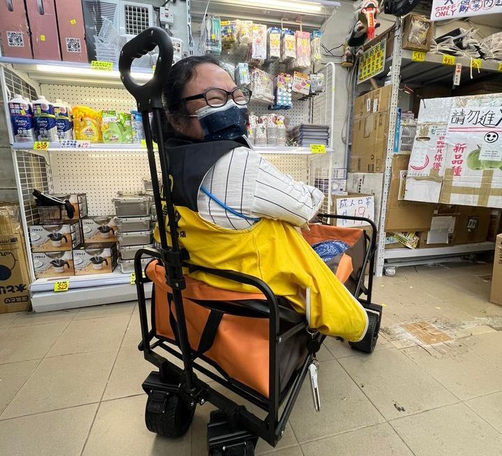 阿姨訓身示範🌝