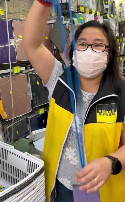 姨姨示範俾你睇