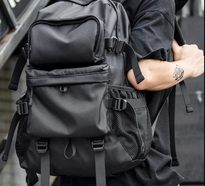 跣水Porter 料背囊~$119