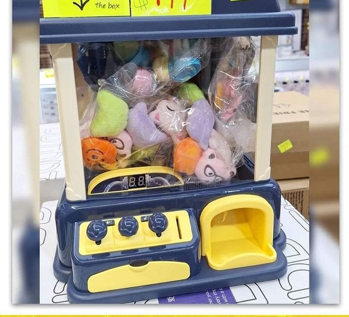 家居夾公仔機~$199