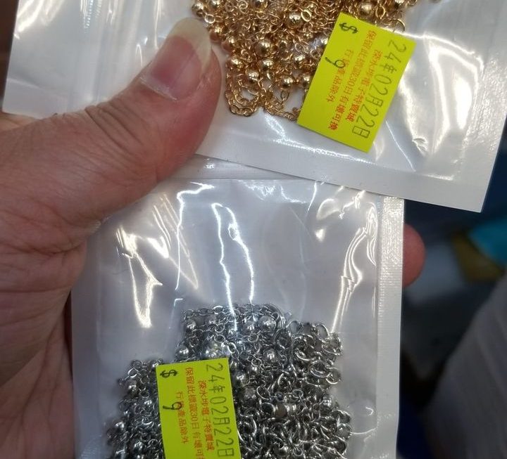 $9 心口頸鏈門口位….