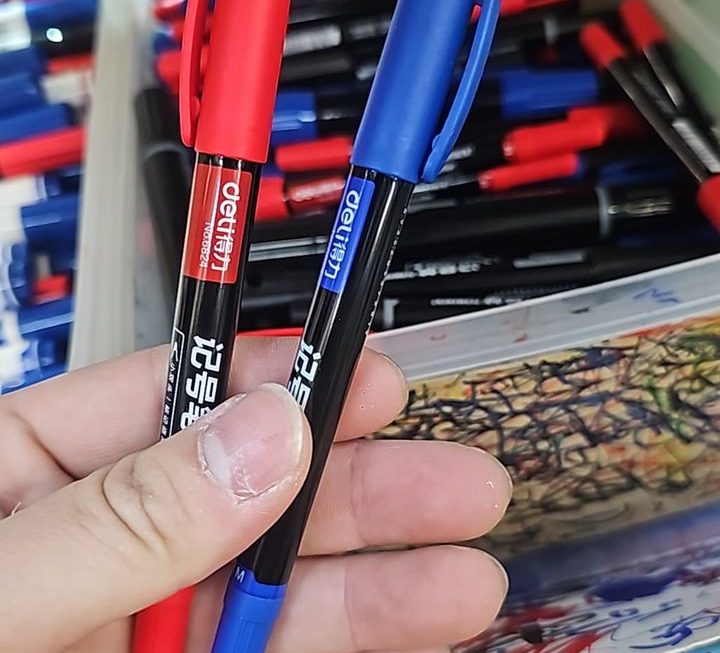 $2 支  雙頭記號筆 文具位