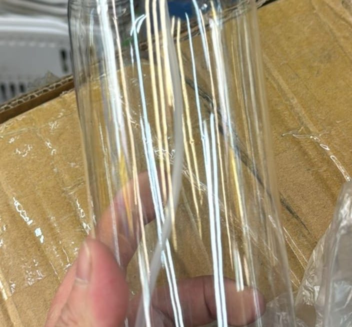 $3 大嘅噴樽