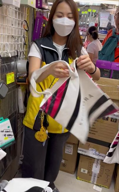 亞妹本日大特賣✌🏻