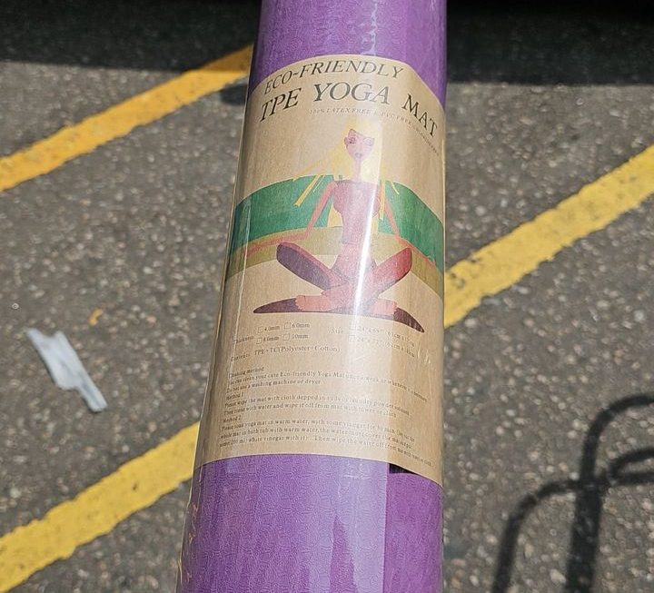 ＄29 瑜珈墊門口位