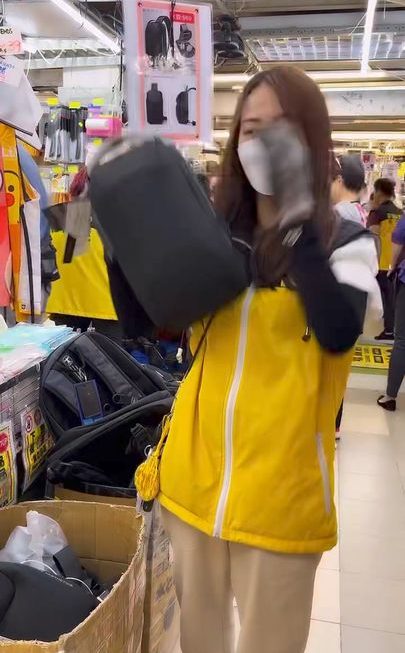 亞妹本日大特賣✌🏻