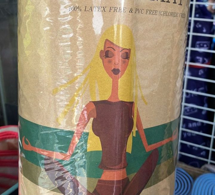 $29 瑜珈墊門口位