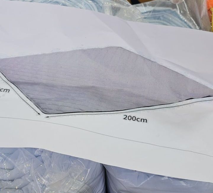 $89 床墊 門口位