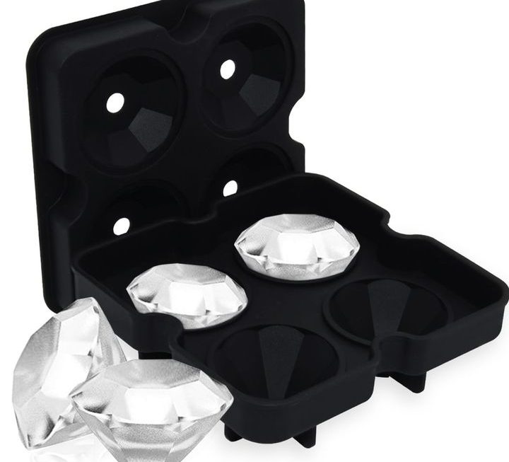 $15 整鑽石樣嘅冰粒門口位