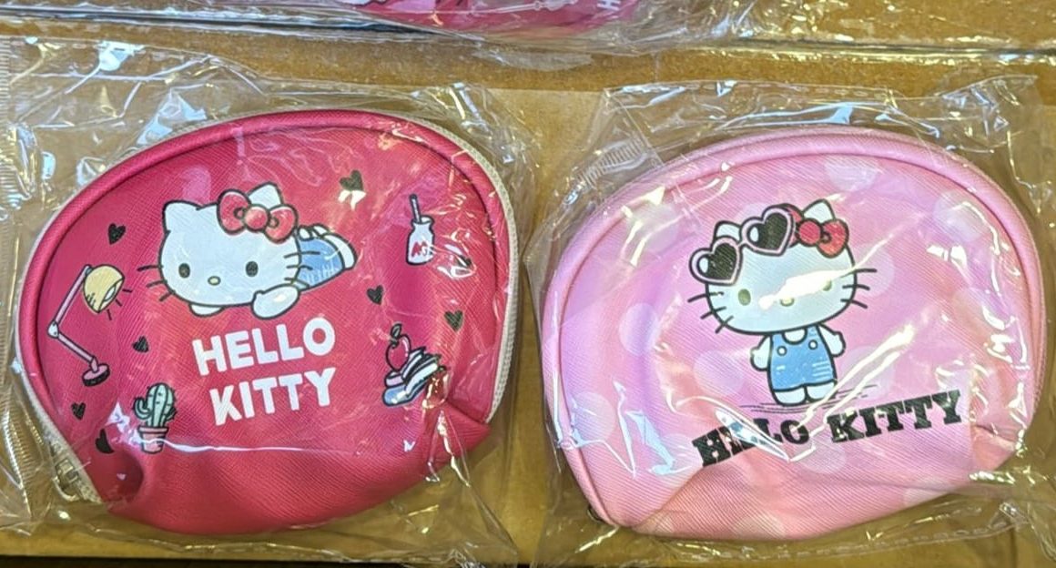 hello kitty（貓！？！） 銀包仔門口位