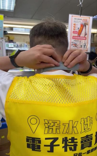 哥哥示範中