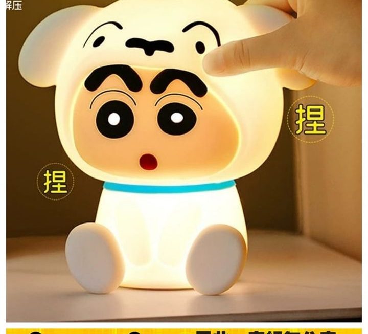 蠟筆小新角色拍拍小夜燈~$99
