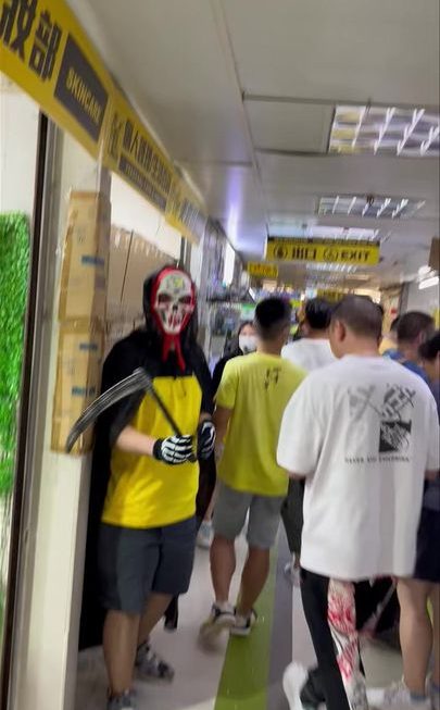 收銀仔仔示範中😎😎