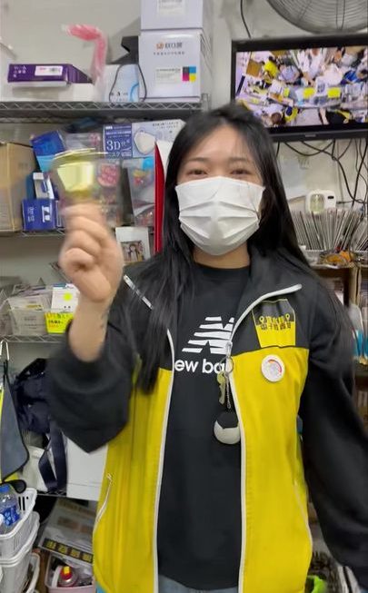 收銀妹妹示範中