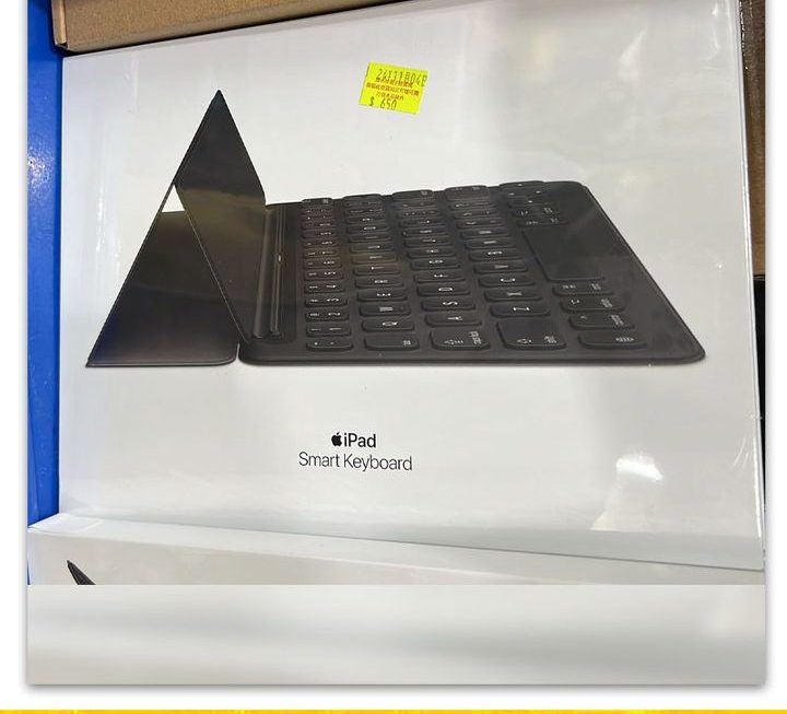 iPad Smart Keyboard 黑色~$650