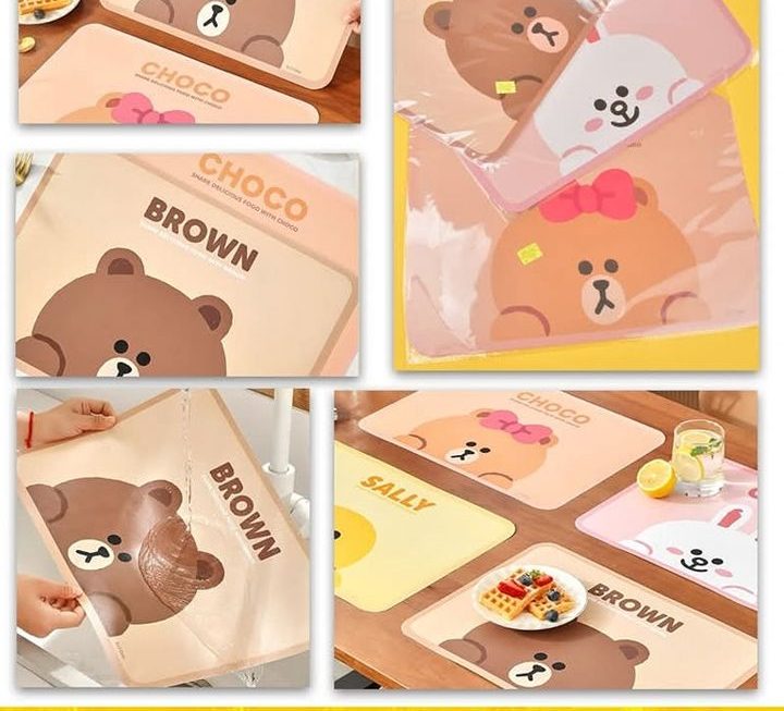 LINE FRIENDS 隔熱餐桌餐墊~$10/張