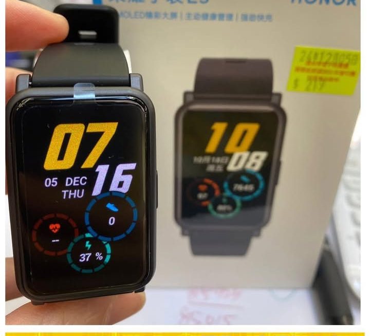 榮耀手錶ES ~$219
