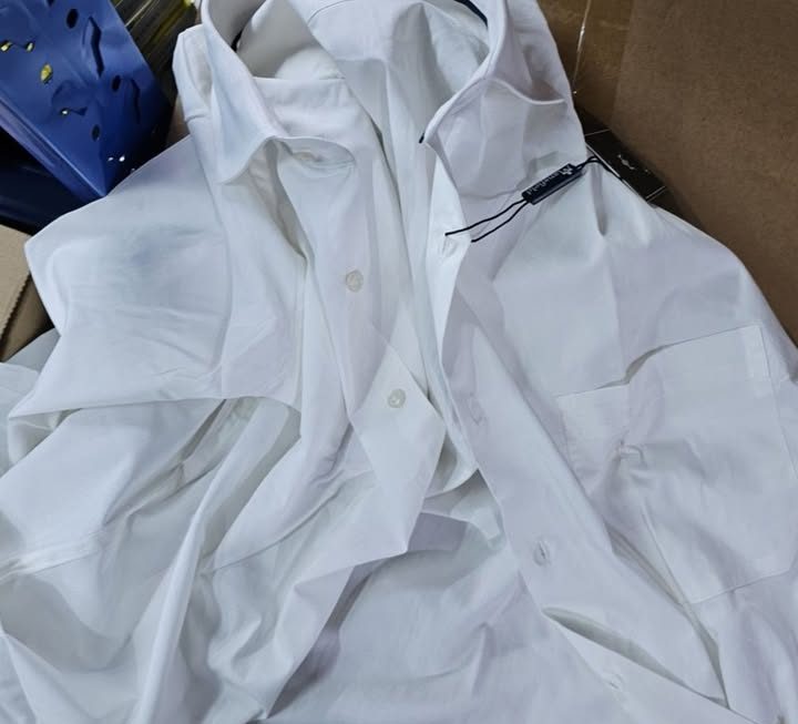$15 卹衫門口位b區 未有model 肯露點