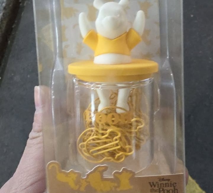 $10 萬字夾文具部
