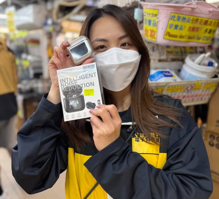 有個mon嘅藍牙耳機 $49