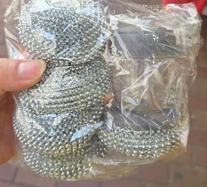 $9 門口位b區 鋼絲球連唧唧
