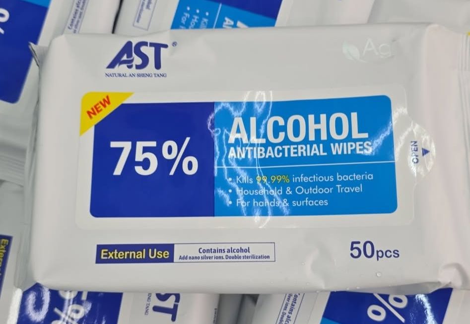 $5 酒精濕紙巾門口位