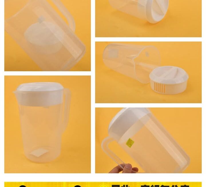 加厚塑料大水壺~$10